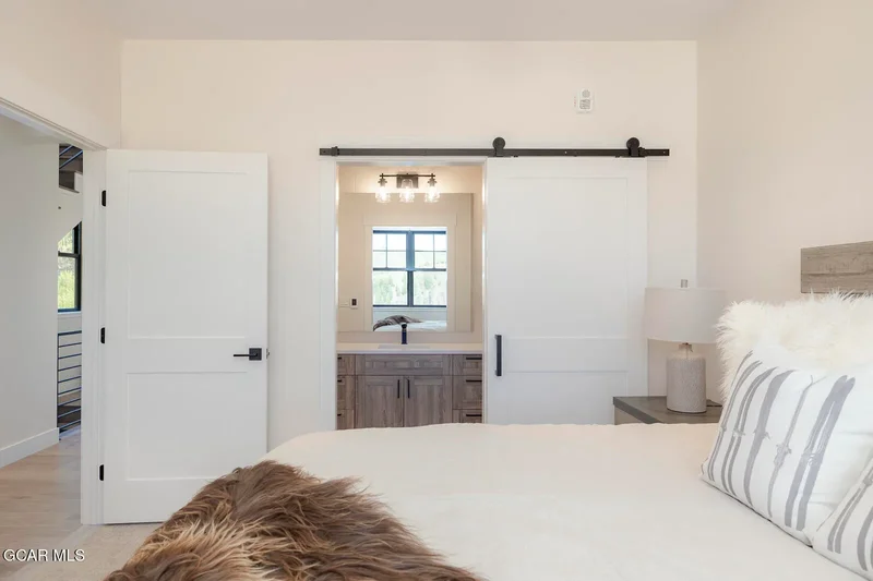 142 Saddle Mountain Camp Road, Granby, CO 80446, Granby, Colorado, United States. - Photo 25