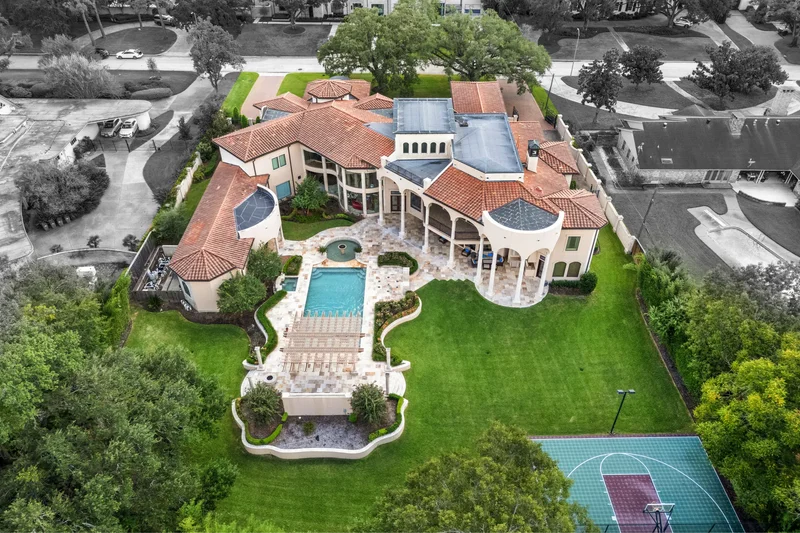 5412 Sturbridge Drive, Houston, TX 77056, Houston, Texas, United States. - Photo 13