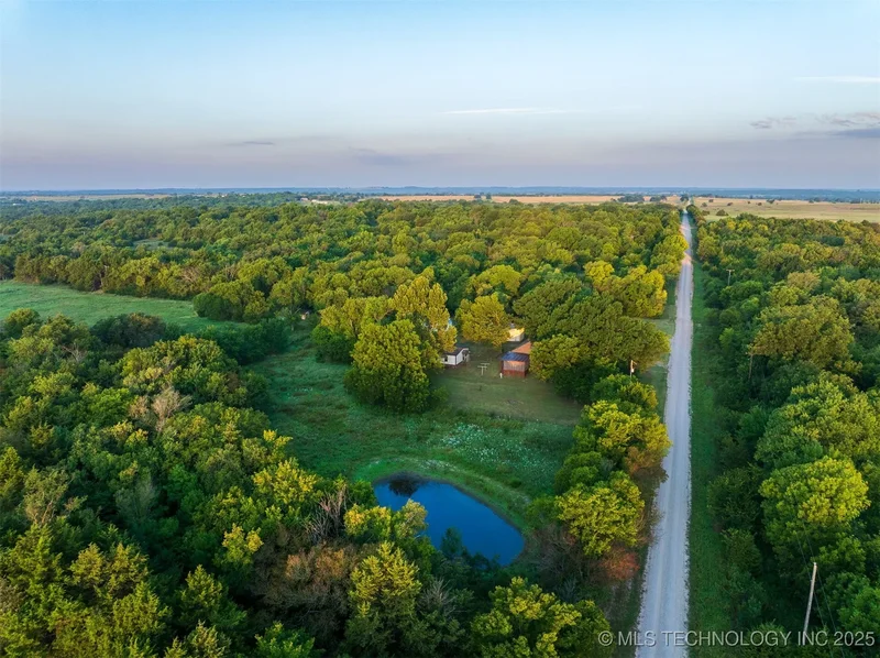 24609 E Lakeview Road, Yale, OK 74085, Yale, Oklahoma, United States. - Photo 73