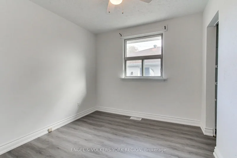 106 Sheldon Avenue, Newmarket, Ontario, Canada. - Photo 32