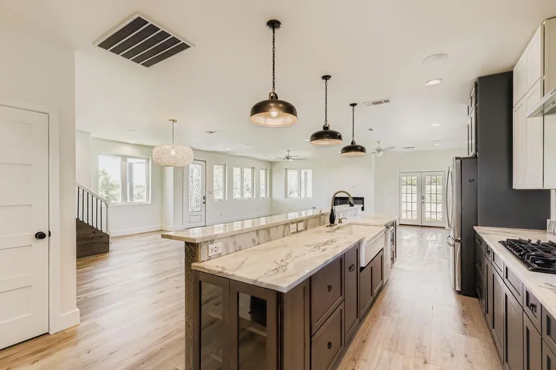 980 Sycamore Creek DR, Dripping Springs, Texas, United States. - Photo 7