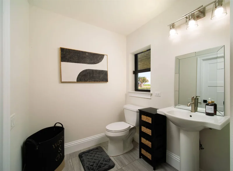 7683 Pelican Pointe Drive, Jensen Beach, Florida, United States. - Photo 32