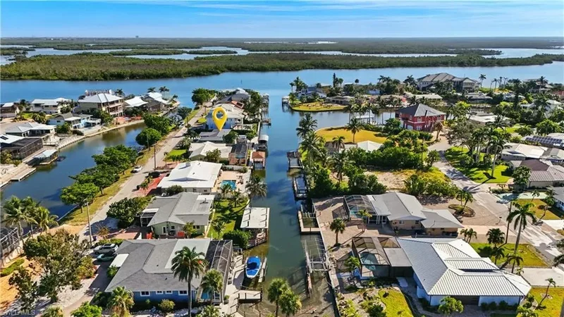 5 Glenview Manor DR, Fort Myers Beach, Florida, United States. - Photo 41