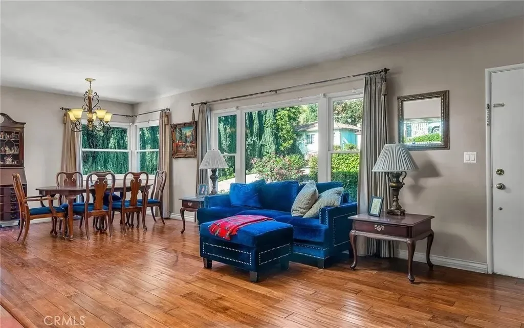 2544 Evelyn Street, La Crescenta-Montrose, California, United States. - Photo 3