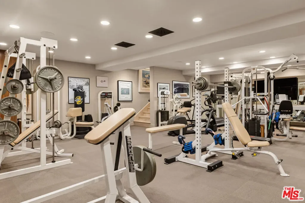 4009 Valley Meadow Road, Los Angeles, California, United States. - Photo 13