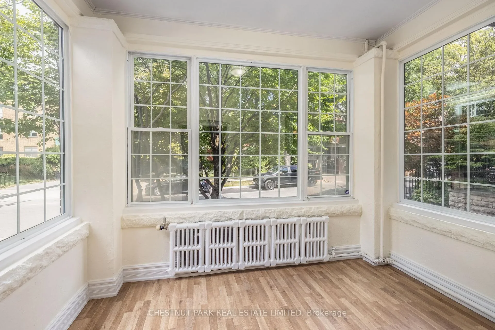 Gallery photo 6