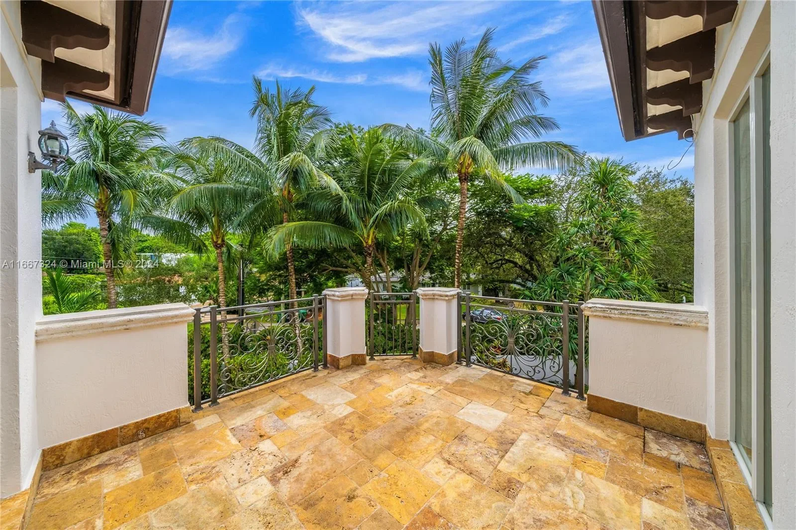 5770 La Luneta Ave, Miami, Florida, United States. - Photo 19