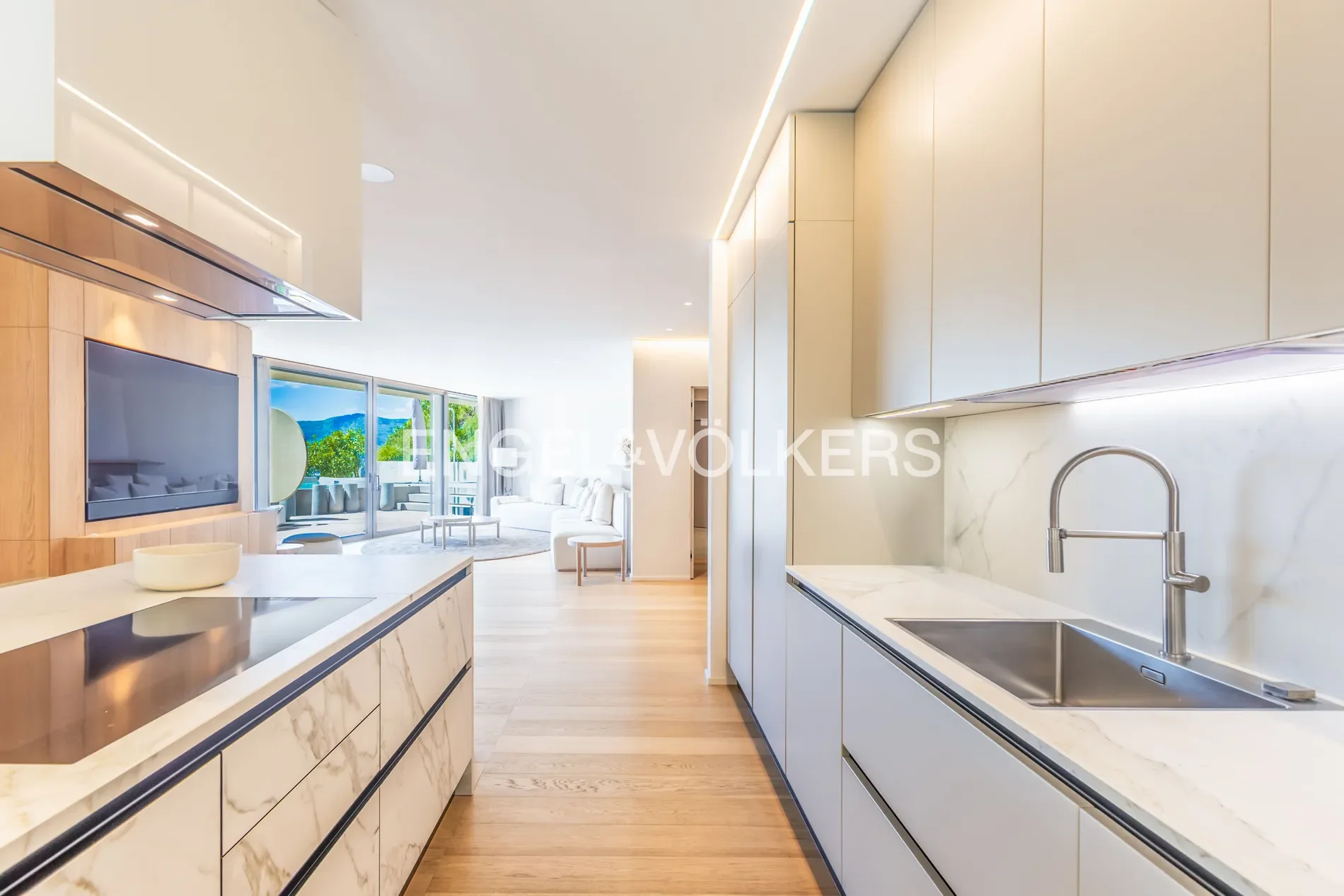 Gallery photo 4