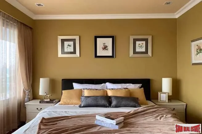 Amanta Lumpini - Beautiful Two Bedroom Condo with River, Park & Sathorn Road Views for Sale