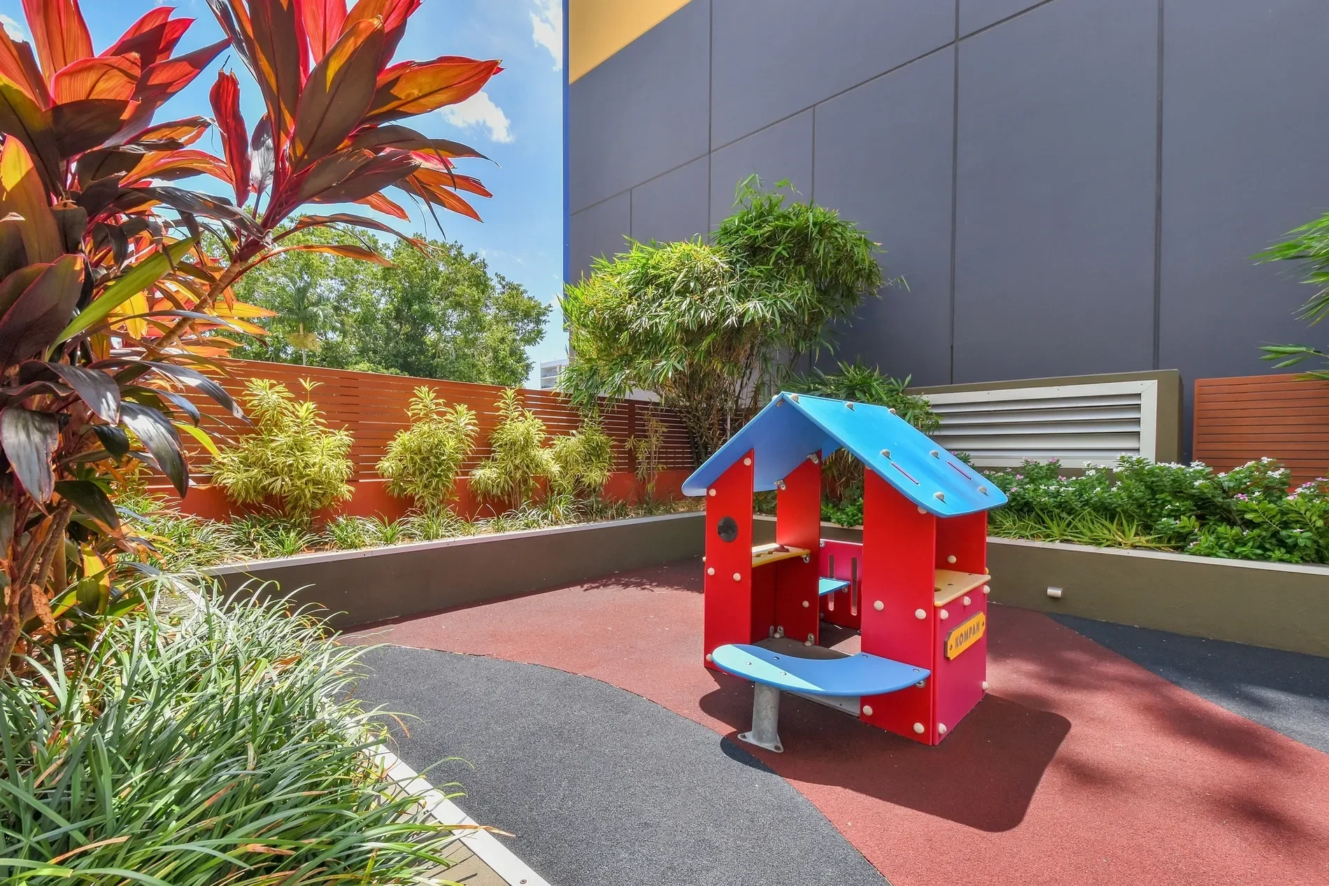 Darwin City, Esplanade, Darwin City, Northern Territory, Australia. - Photo 21