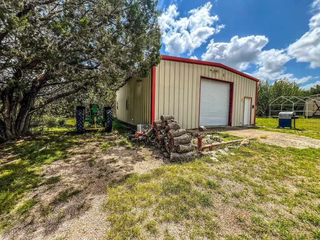 Property photo 12
