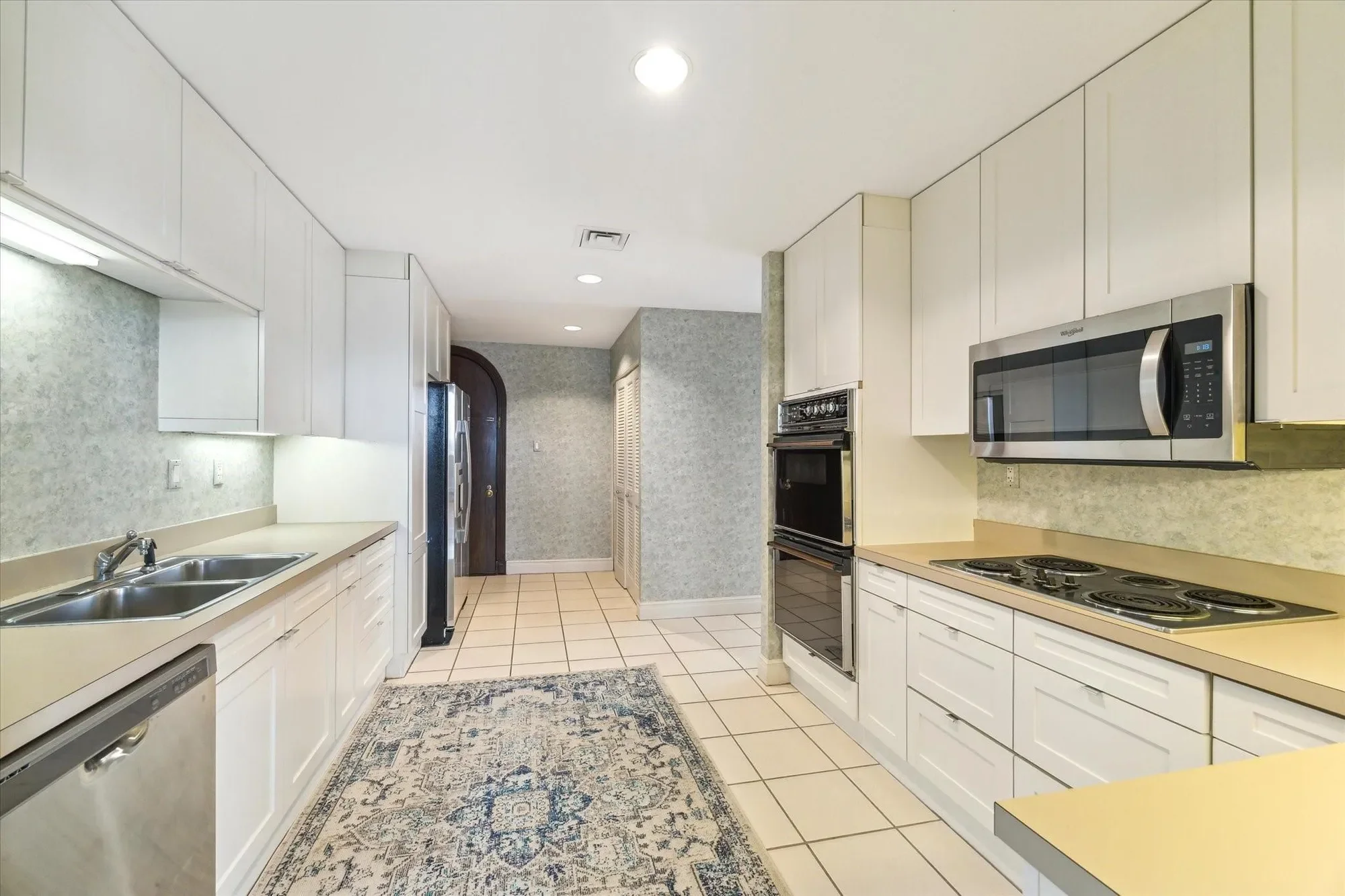 1111 Hermann Drive 7F, Houston, Texas, United States. - Photo 6