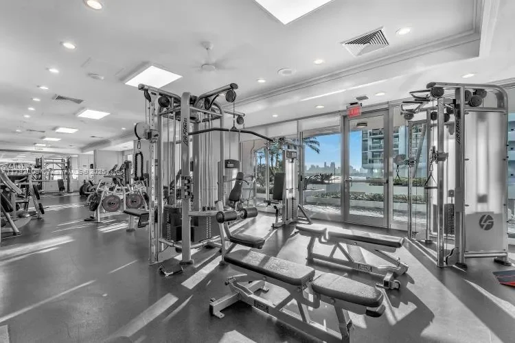 11 Island Ave, Miami Beach, Florida, United States. - Photo 34