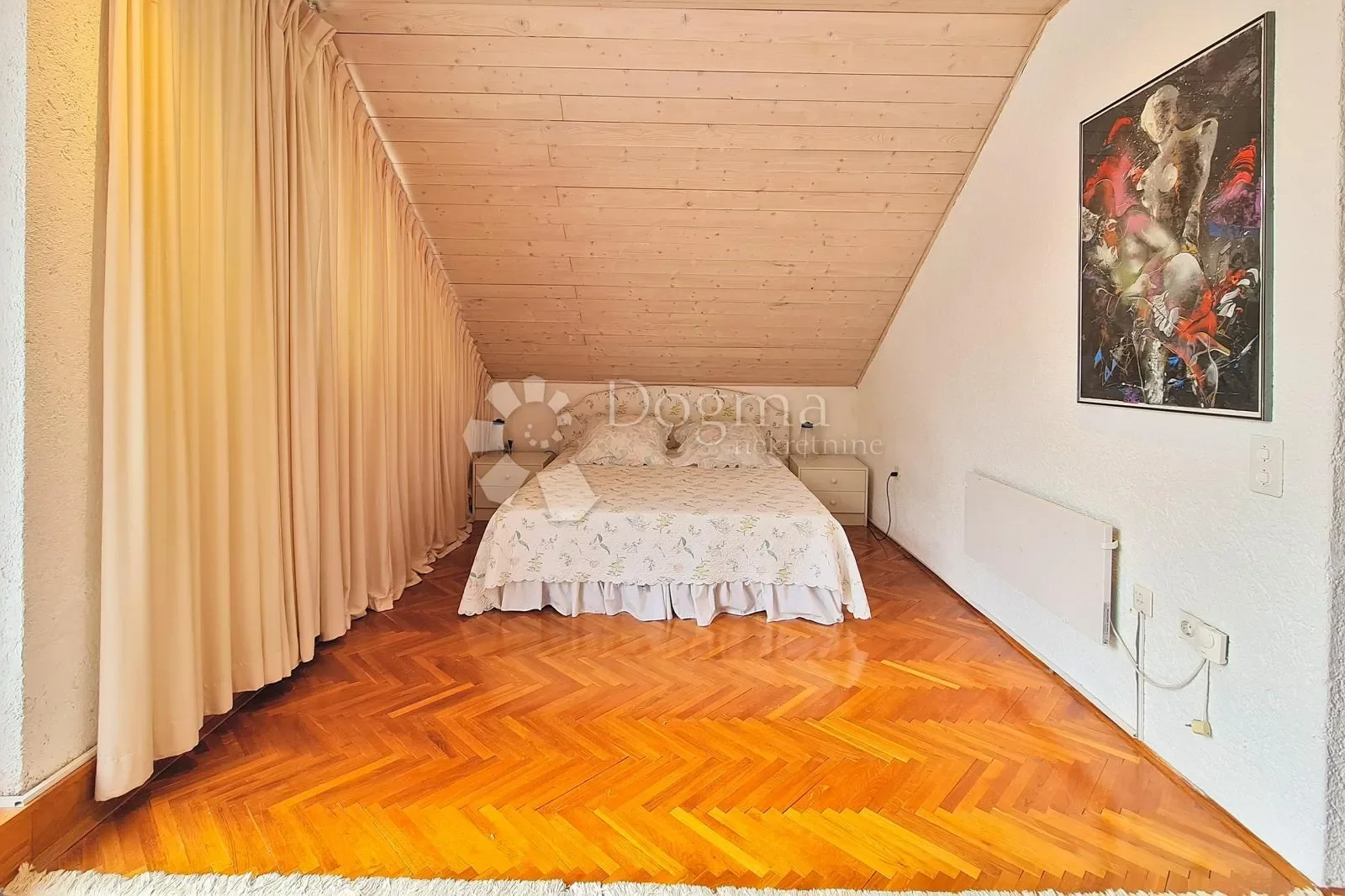 Gallery photo 11