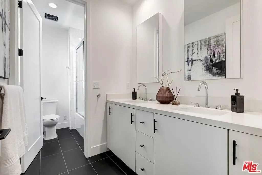 1467 Cardiff Avenue, Los Angeles, California, United States. - Photo 3