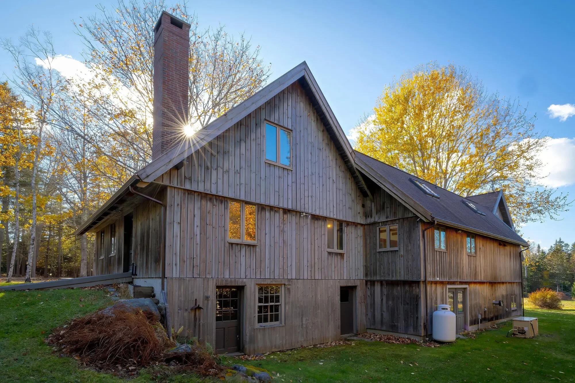 15 Southwest Harbor Road, Deer Isle, ME 04627, Deer Isle, Maine, United States. - Photo 9