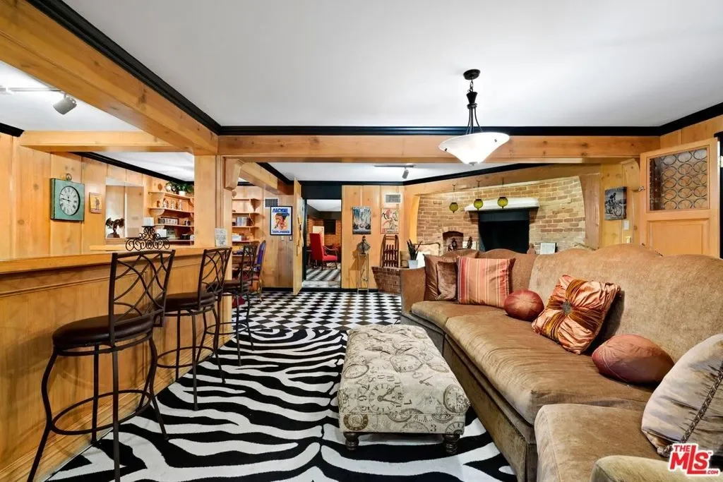820 N Verano Drive, Glendora, California, United States. - Photo 37