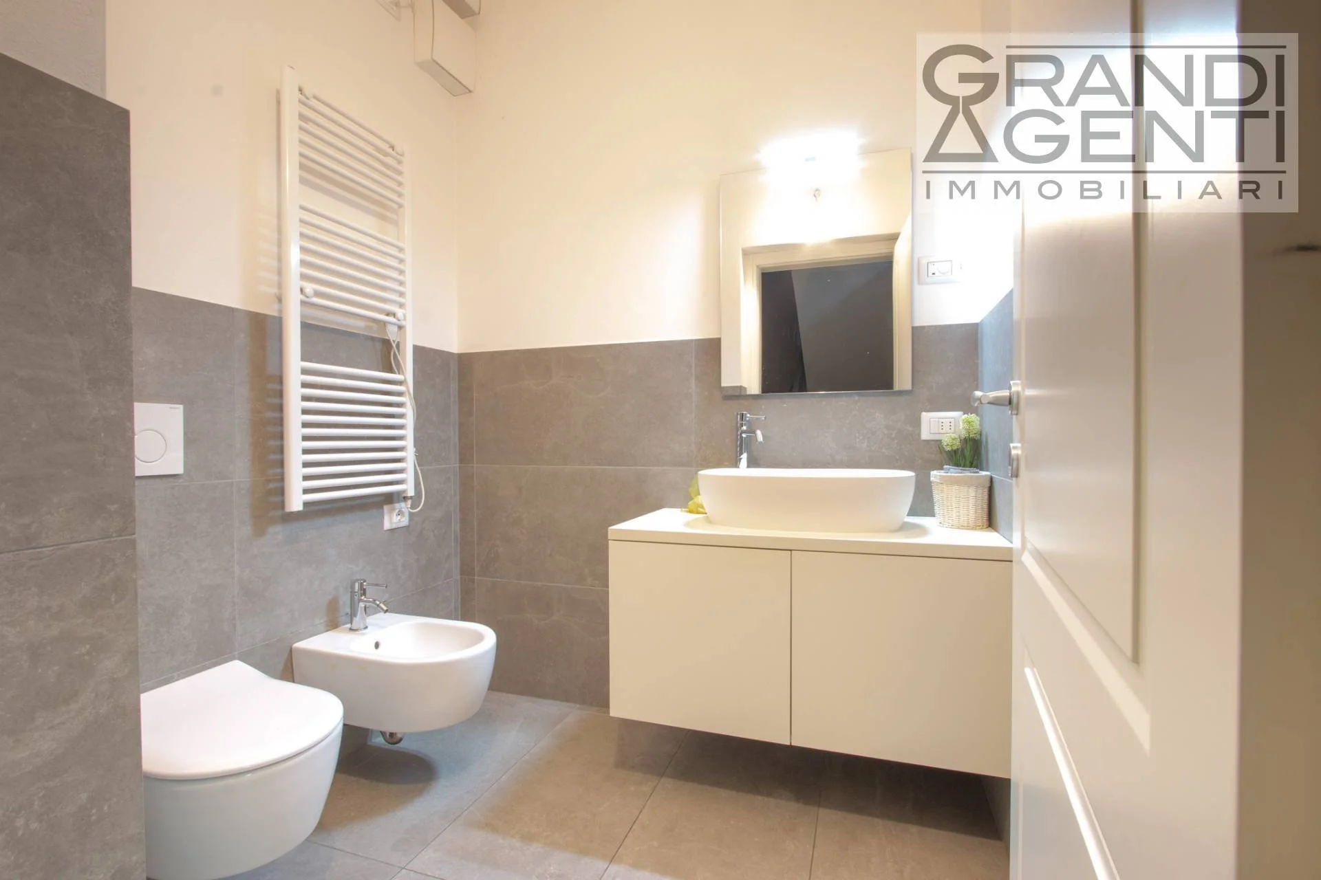 Lungadige Attiraglio 44, Verona, Veneto, Italy. - Photo 18