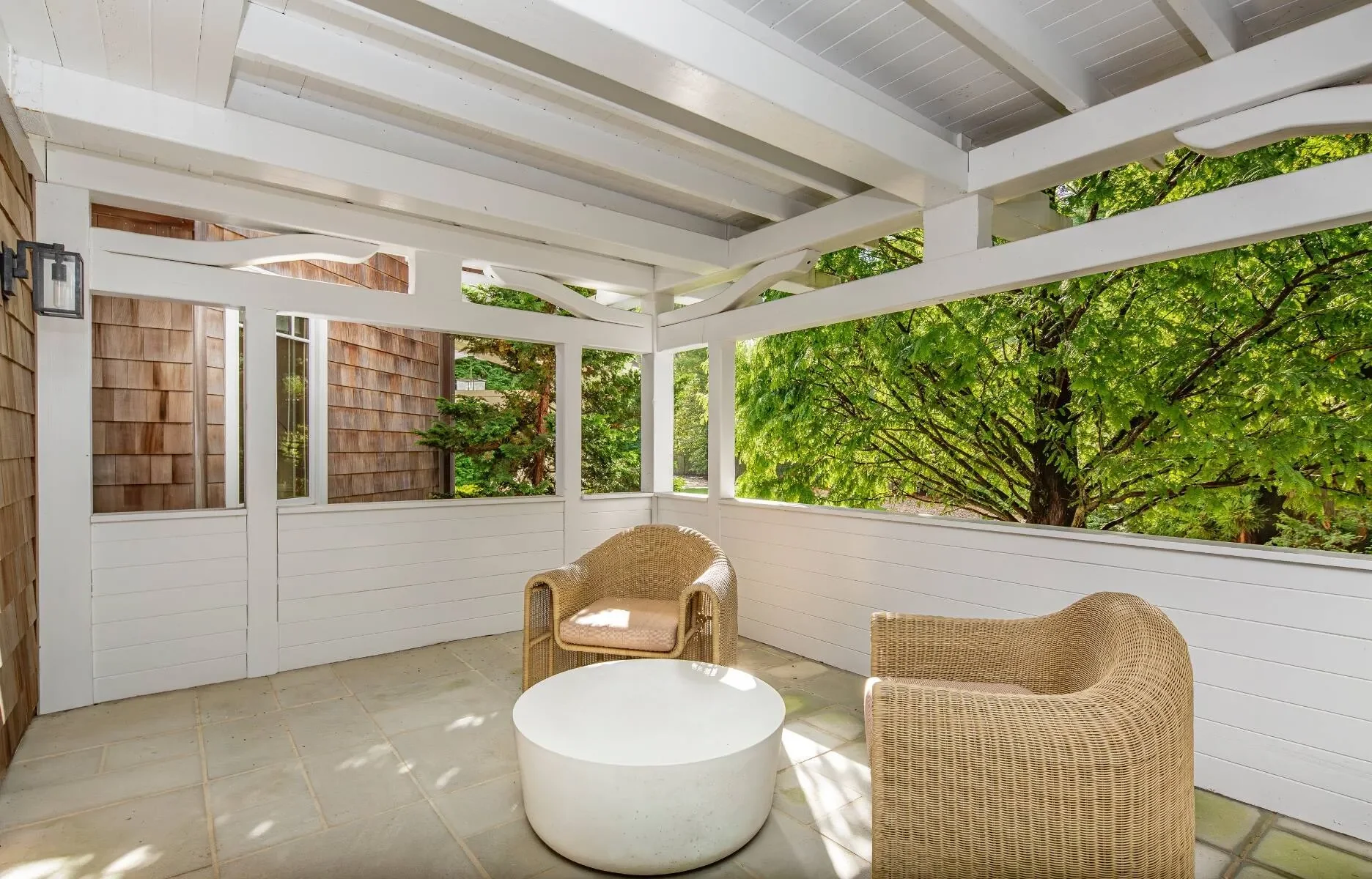 East Hampton South Resort Style Brand New Designer Renovation
