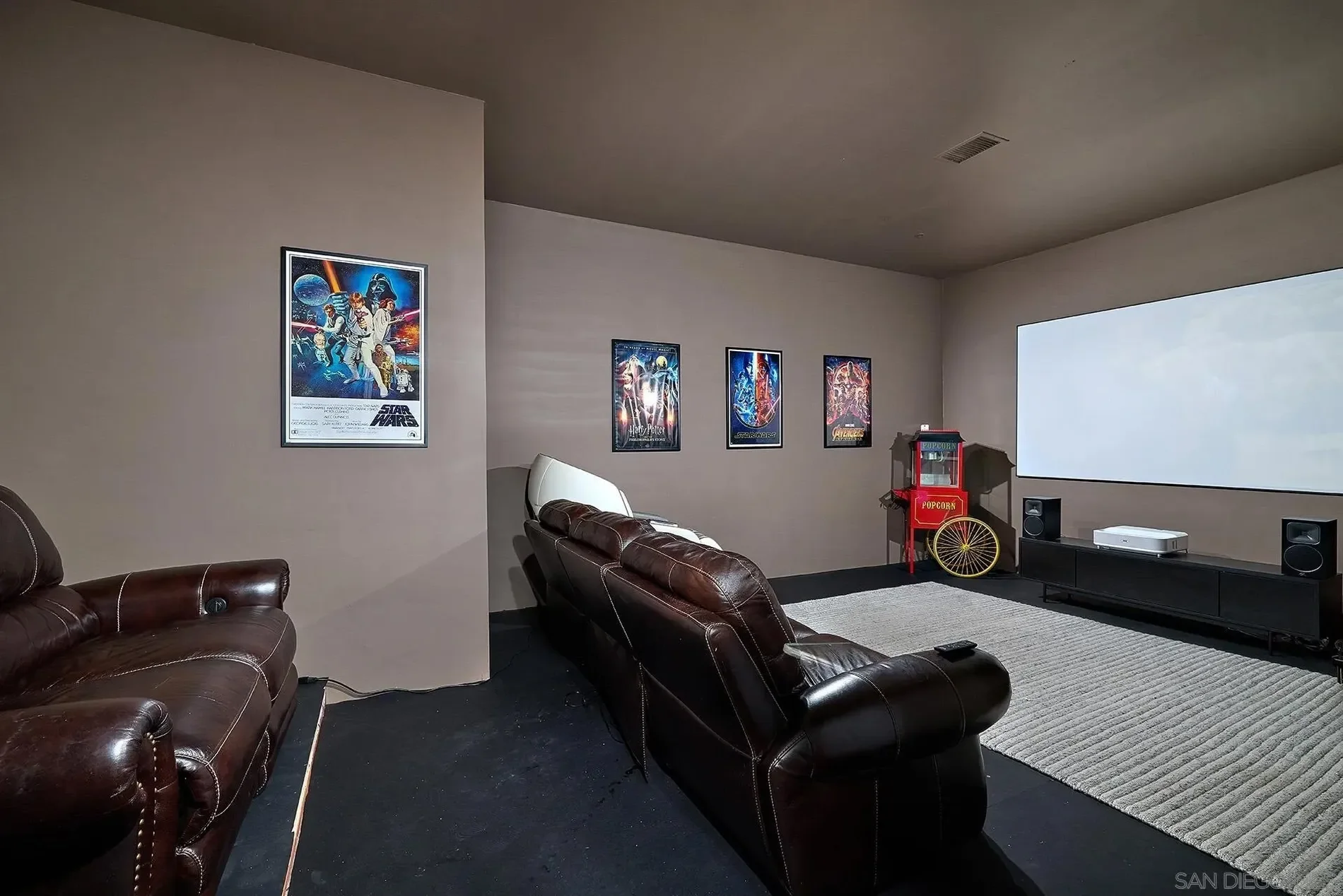 Gallery photo 12