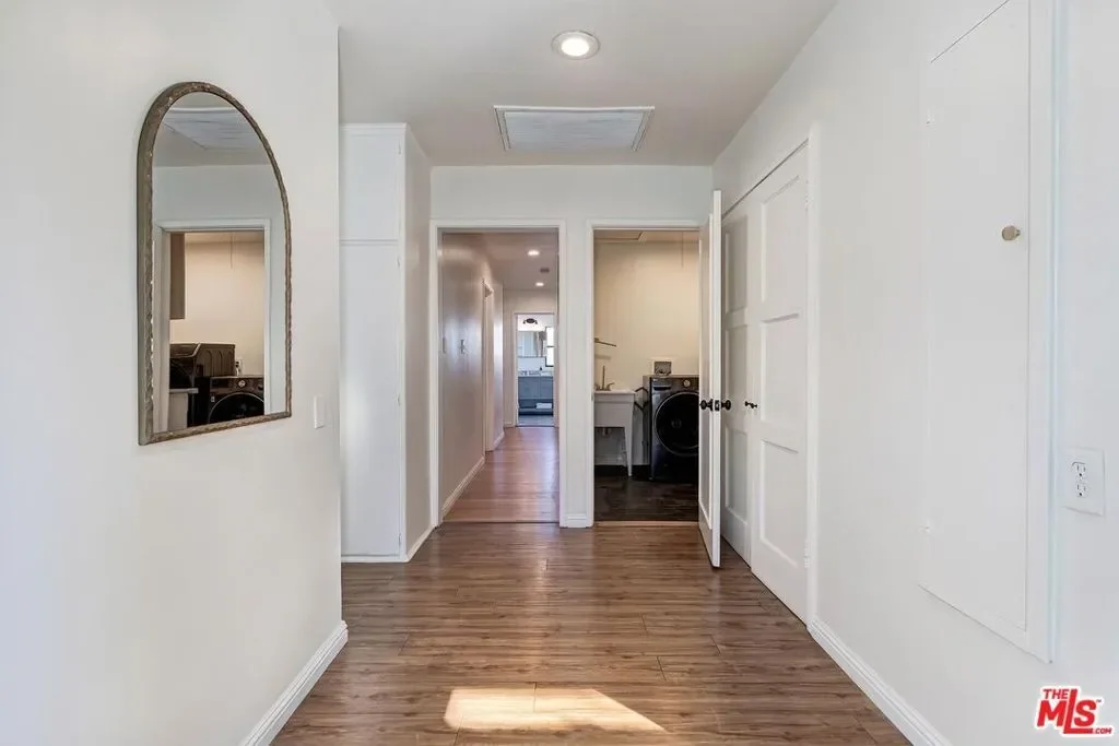 9125 David Avenue, Los Angeles, California, United States. - Photo 22