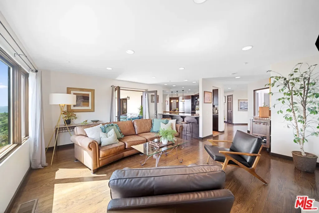 24798 Brown Latigo, Malibu, California, United States. - Photo 16