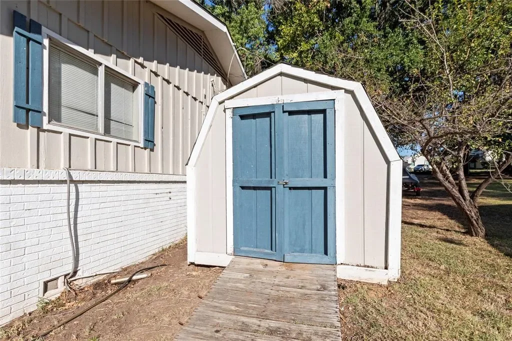 230 Bushwhacker Drive, Gun Barrel City, Texas, United States. - Photo 32