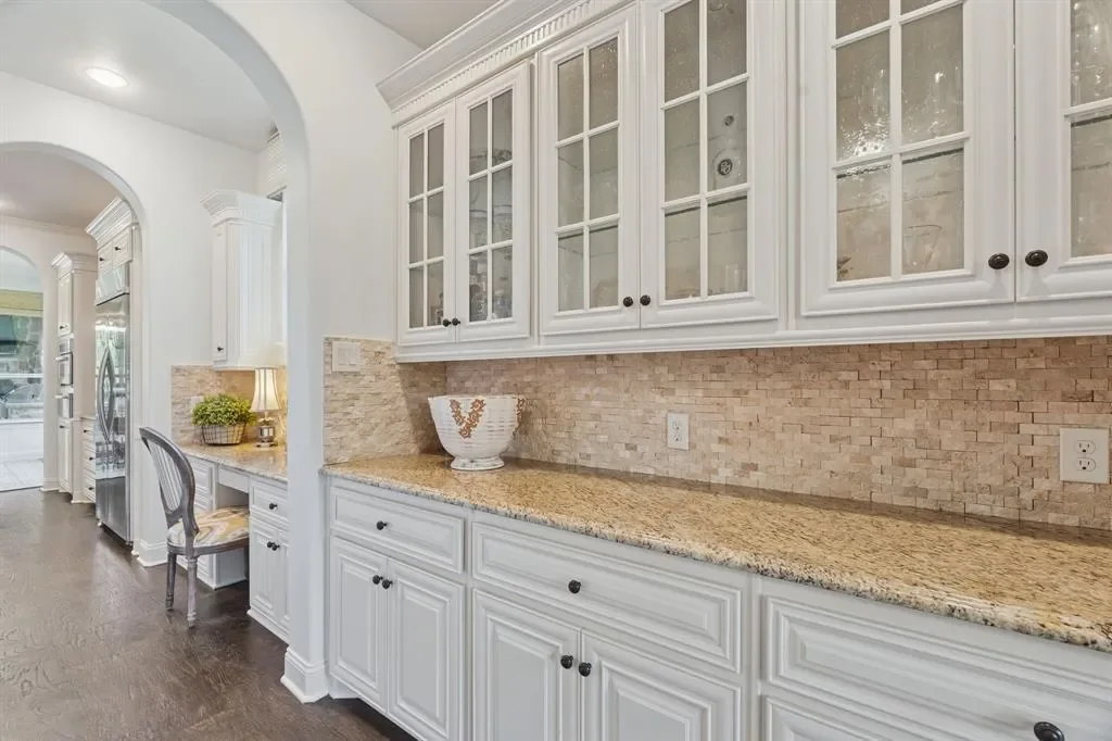 5803 Chalford Common, Colleyville, Texas, United States. - Photo 9