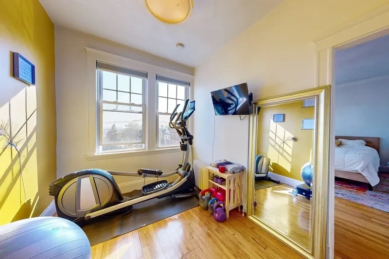 110 Bellingham St 3, Chelsea, Massachusetts, United States. - Photo 16