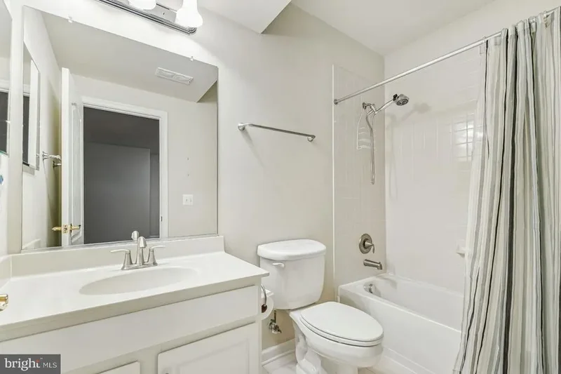 108 BUNTING CT COURT, LAKE FREDERICK, VA 22630, Stephens City, Virginia, United States. - Photo 37