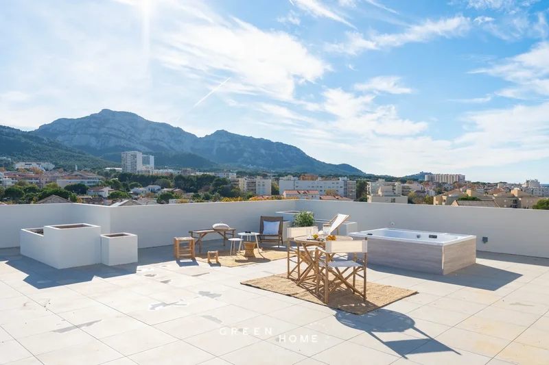 Marseille, Provence-Alpes-Côte d'Azur, France. - Photo 5