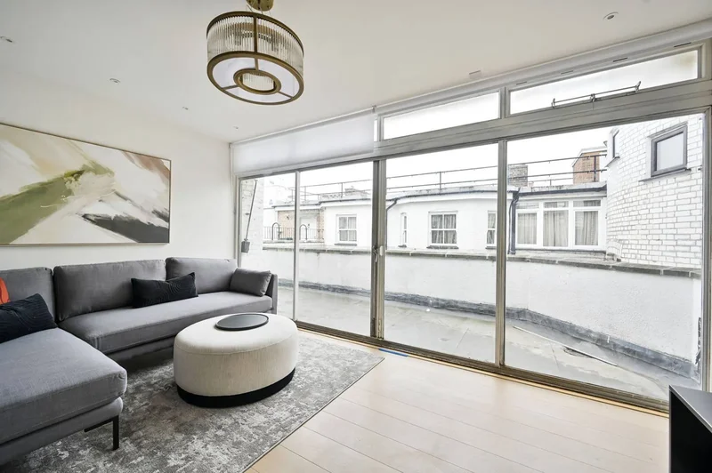 15 Cumberland House, Central London, London, England, United Kingdom. - Photo 13