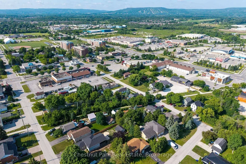 10 Water Street, Collingwood, Ontario, Canada. - Photo 45