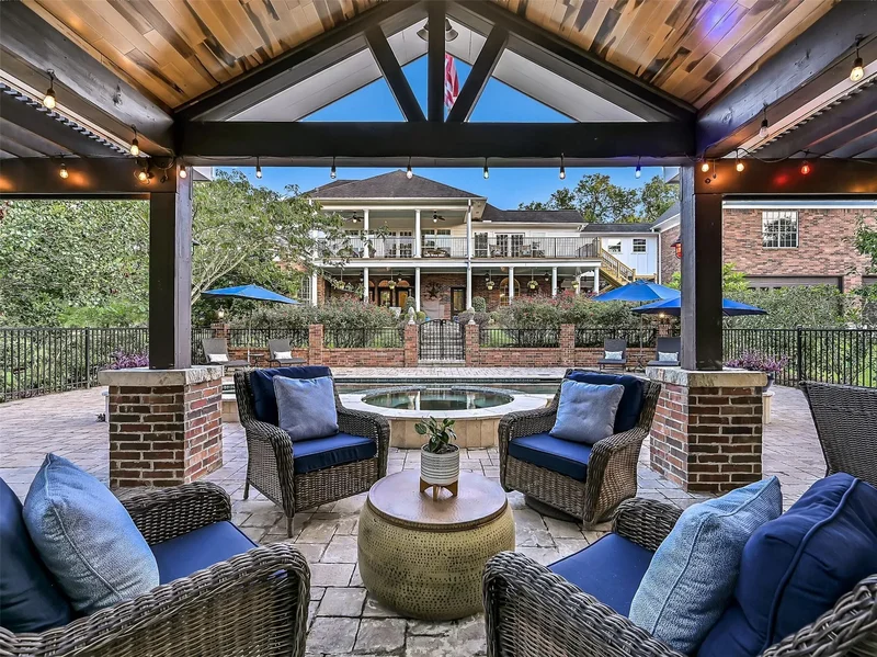 650 Oak Drive, Friendswood, Texas, United States. - Photo 29
