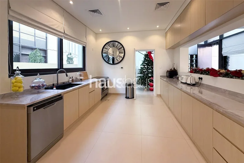 Dubai, Brookfield, Dubai, Dubai, United Arab Emirates. - Photo 6