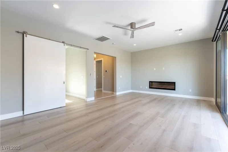 20 Garden Rain Drive, Las Vegas, Nevada, United States. - Photo 26