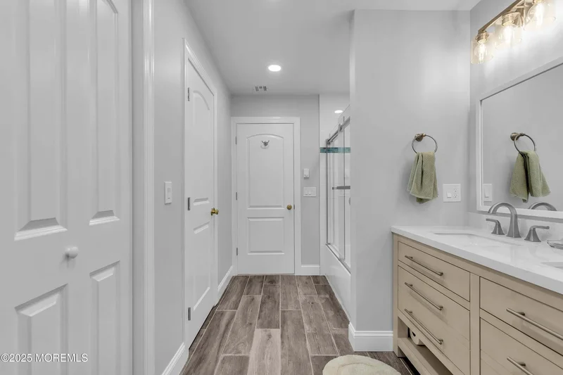 7 Thompson Street, West Long Branch, NJ 07764, West Long Branch, New Jersey, United States. - Photo 45