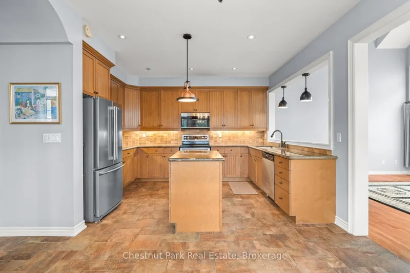 23 Spencer Street, Bracebridge, Ontario, Canada. - Photo 23