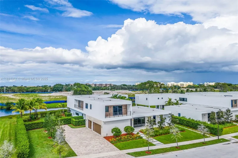 Weston, FL, 33326, USA, Fort Lauderdale, Florida, United States. - Photo 42