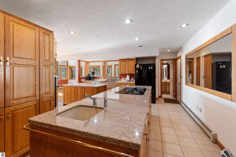 14088 Bluff Road, Traverse City, MI 49686, Traverse City, Michigan, United States. - Photo 10