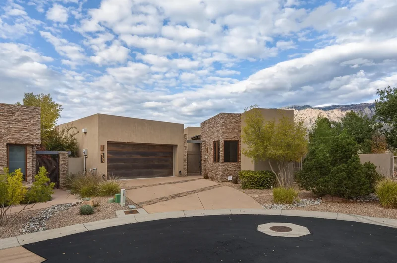 6359 Cliffbrush Lane NE, Albuquerque, NM 87111, Albuquerque, New Mexico, United States. - Photo 55