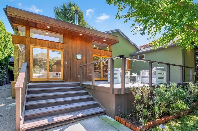 14903 Valley Vista Boulevard, Shermanoaks, CA 91403, Los Angeles, California, United States. - Photo 10