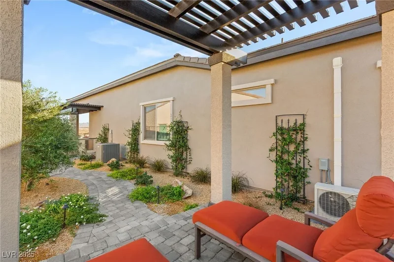 156 Stone Mesa Court, Henderson, Nevada, United States. - Photo 22