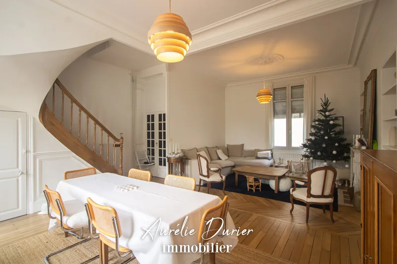 Tours, Centre-Val de Loire, France. - Photo 15