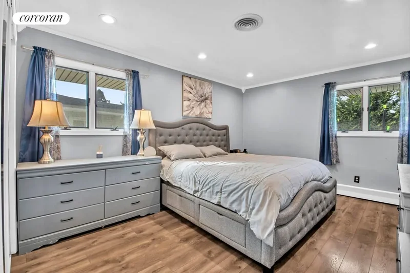 78 Redwood Lane, Massapequa Park, NY 11762, Massapequa Park, New York, United States. - Photo 12