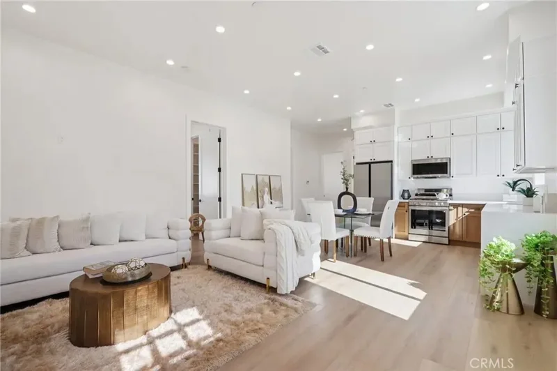14929 Vose Street, Los Angeles, California, United States. - Photo 41