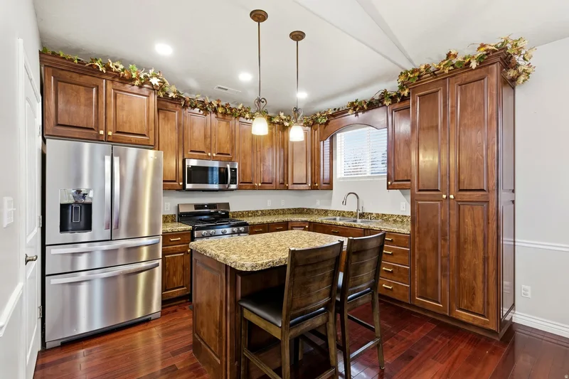 1182 COUNTRY RIDGE DR, South Jordan, Utah, United States. - Photo 41