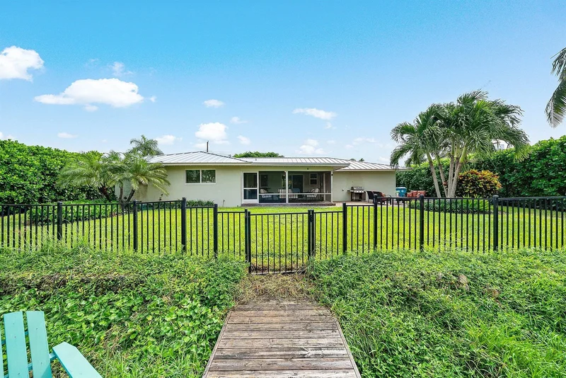 3213 Canal Drive, Boynton Beach, Florida, United States. - Photo 47