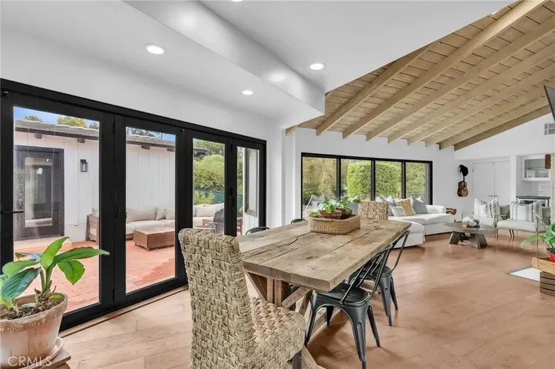 1133 Granvia Altamira, Rolling Hills Estates, California, United States. - Photo 25