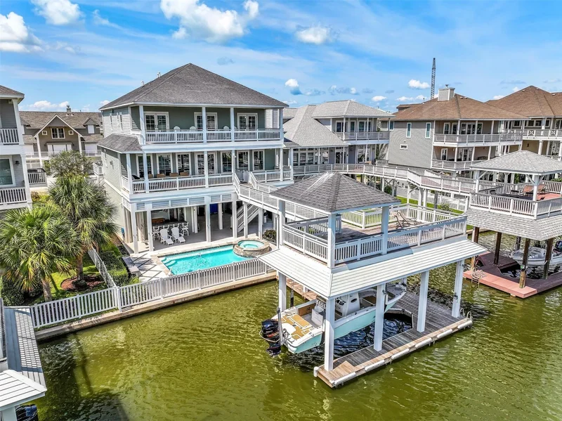 3323 Lanyard Place, Galveston, Texas, United States. - Photo 2